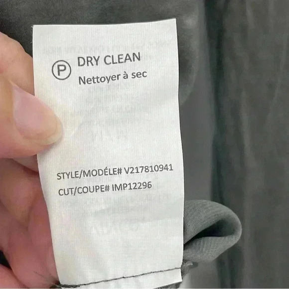 Vince Split Neck Long Sleeve Gray Blouse Top Like New! - Picture 12 of 13